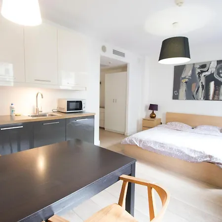 Happyestate- Ul Krawiecka 1 - Just In Center - Old Town Apartmán Vratislav